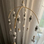 Baby Nordic Wooden Beads Wind Chimes with Wool Balls Nursery Mobile Crib Bed Bell Baby Bedroom Ceiling Wooden Beads Wind Chime Hanging Newborn Baby Bed Hanging Wind-bell Crib Tent Kids Room Decorations Ornaments