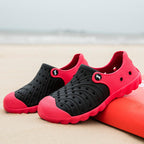 Outdoor Men Sandals Summer Hole Shoes Rubber Clogs Men Garden Shoes Black Beach Sandals Slippers Breathable Lightweight Sandals Unisex Beach Quick Drying Sandals Couple Outdoor Slippers